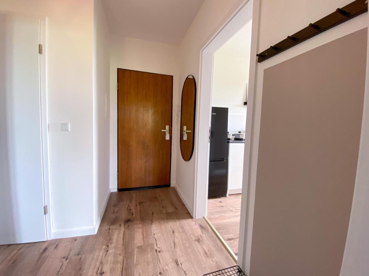 Schoene Wohnung Mit Rheinblick/Duesseldorf/Neuss/Messe エクステリア 写真