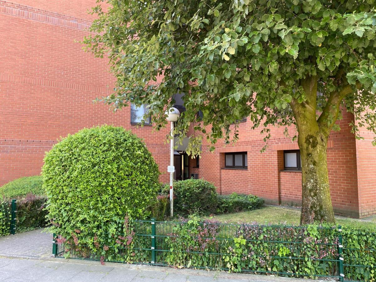 Schoene Wohnung Mit Rheinblick/Duesseldorf/Neuss/Messe エクステリア 写真