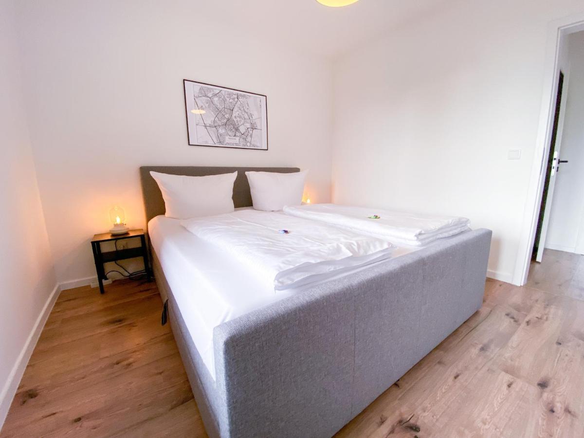 Schoene Wohnung Mit Rheinblick/Duesseldorf/Neuss/Messe エクステリア 写真
